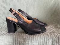 Neue Aigner Leder Sandaletten Pumps Peeptoes 35 Vintage Bayern - Aitrang Vorschau