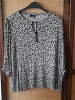 Gina Tunika Bluse Größe 46 / 48 / 50 Hessen - Rabenau Vorschau
