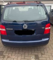 Volkswagen VW Touran Niedersachsen - Hameln Vorschau