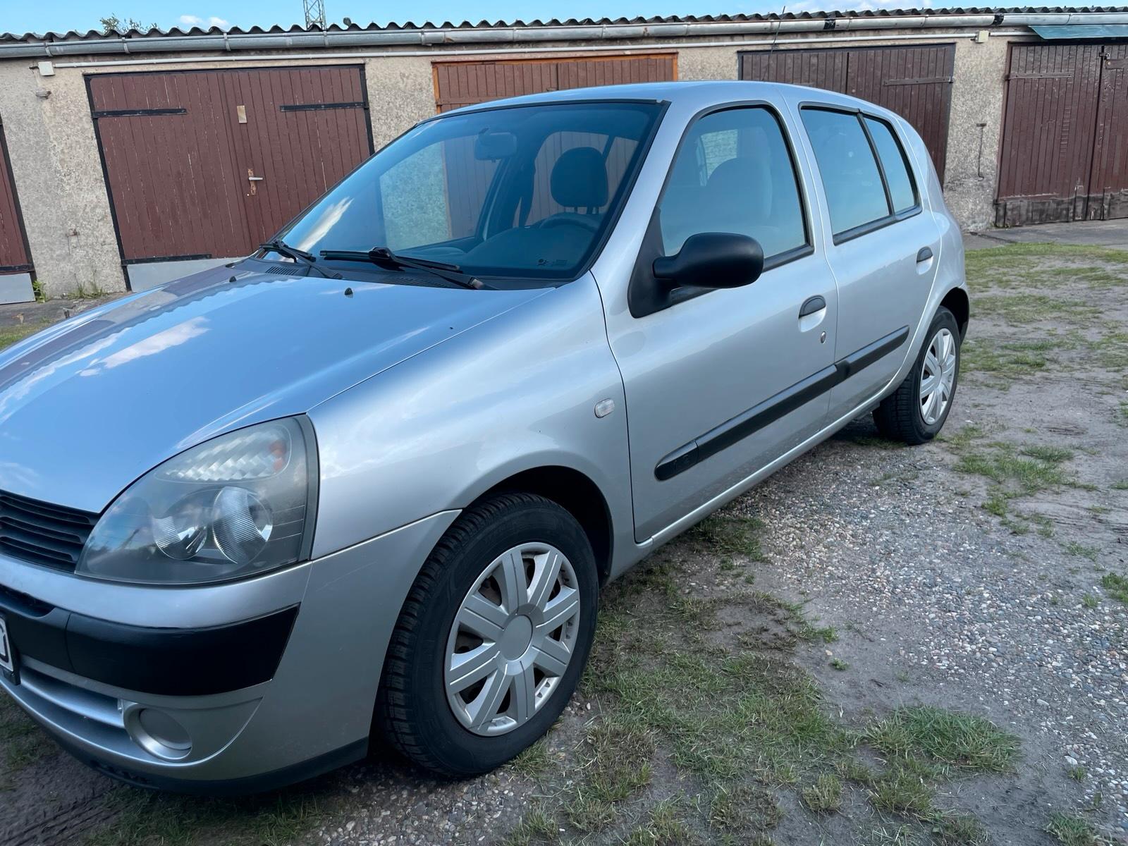 Abbildung des Autos Renault Clio 2   1.2 L T…