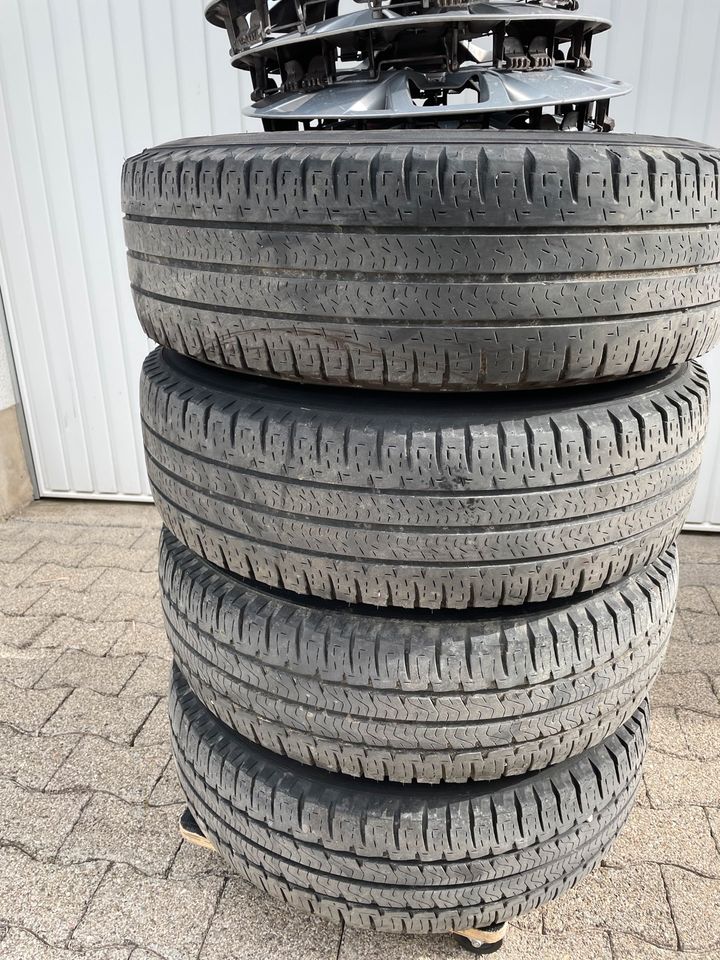 Fiat Ducato Reifen Michelin Agilis  Camping 225/75/R16CP . in Müllheim