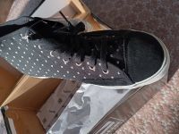 GLOBE Sneaker Elementary High Top, Skulka Dot Größe 44 !RAR! Rheinland-Pfalz - Lutzerath Vorschau