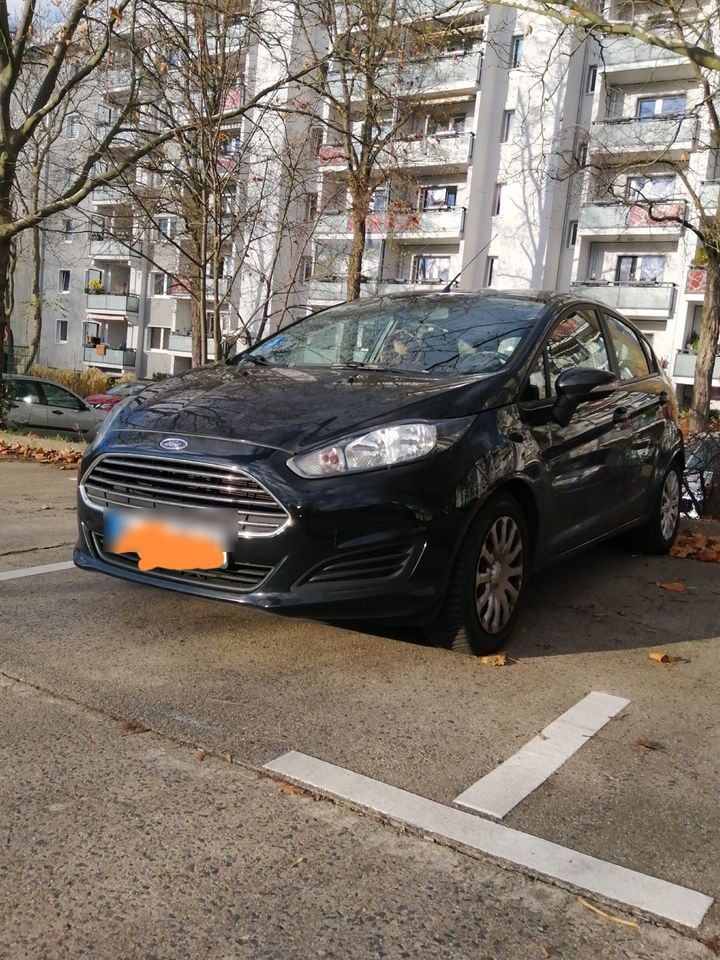 Das Auto Ford Fiesta in Berlin