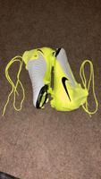 Verkaufe Nike Fussballschuhe Gr 41 Bielefeld - Brackwede Vorschau
