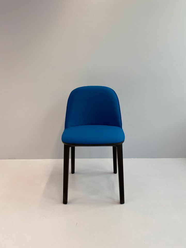 VITRA Stuhl Softshell Side Chair in München
