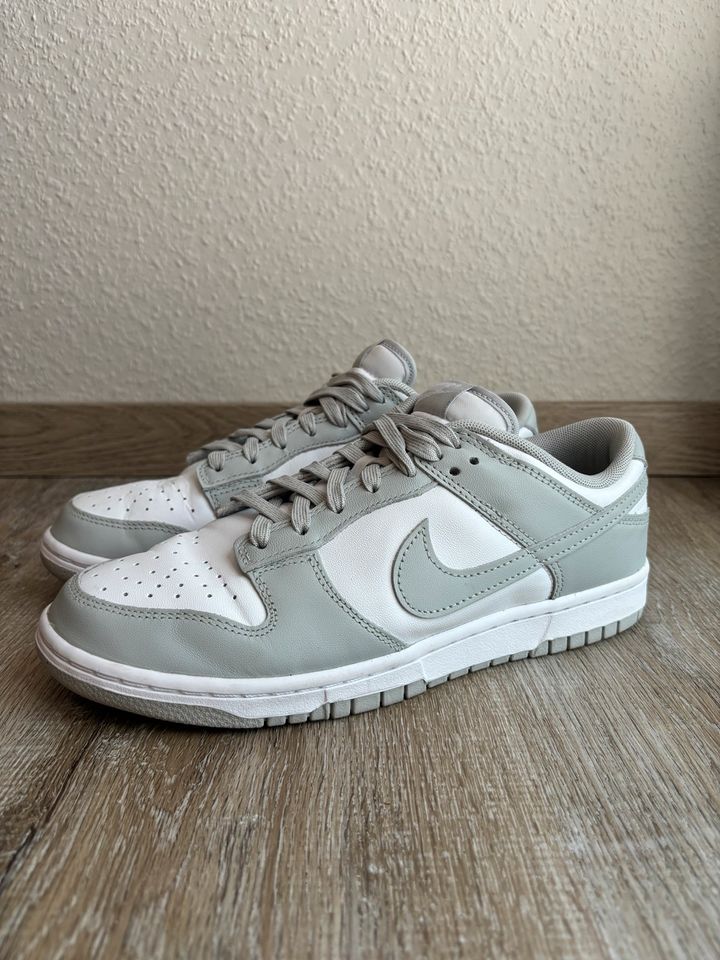 Nike Dunk white/grey fog in Söhlde