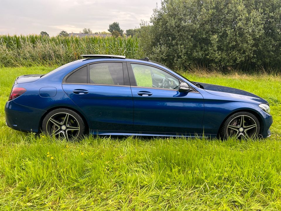 Mercedes benz c220 matt in Hamburg