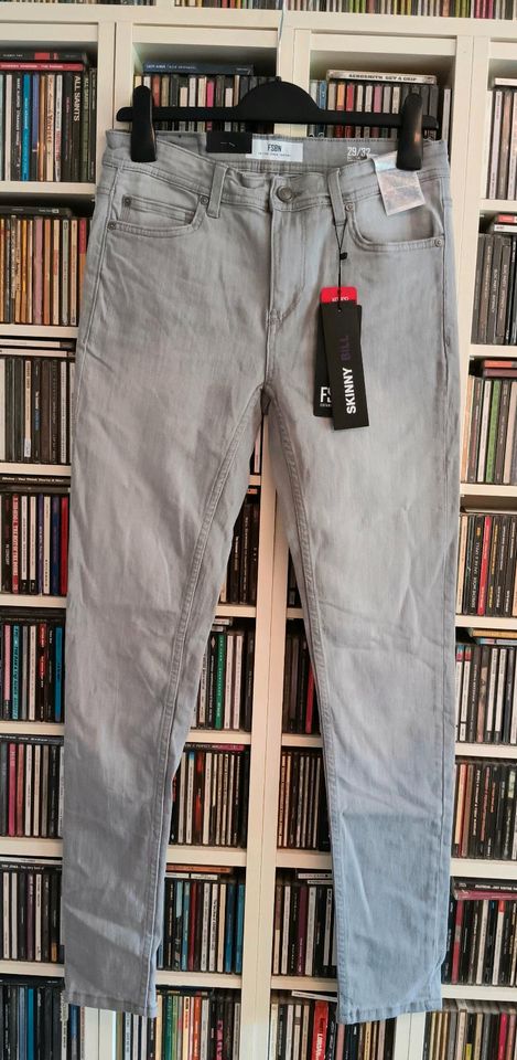 Skinny Bill Jeans 29/32 grau FSBN New Yorker NEU in Mülheim (Ruhr)