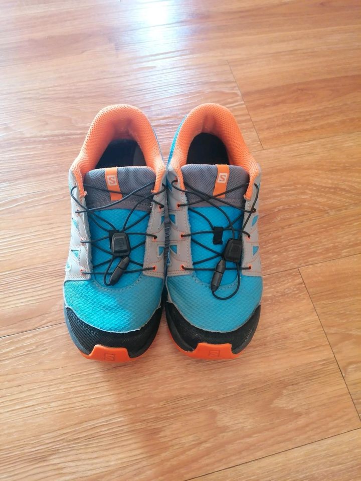 Salomon Turnschuhe *TOP * inkl. Versand in Oberaudorf