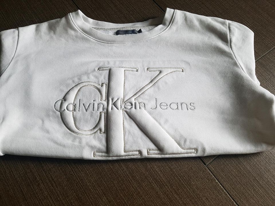 Pullover von Calvin Klein xs in Rheurdt