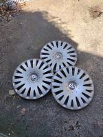 3 Original VW Radkappen 15" oder 16" ? Sachsen-Anhalt - Bitterfeld Vorschau