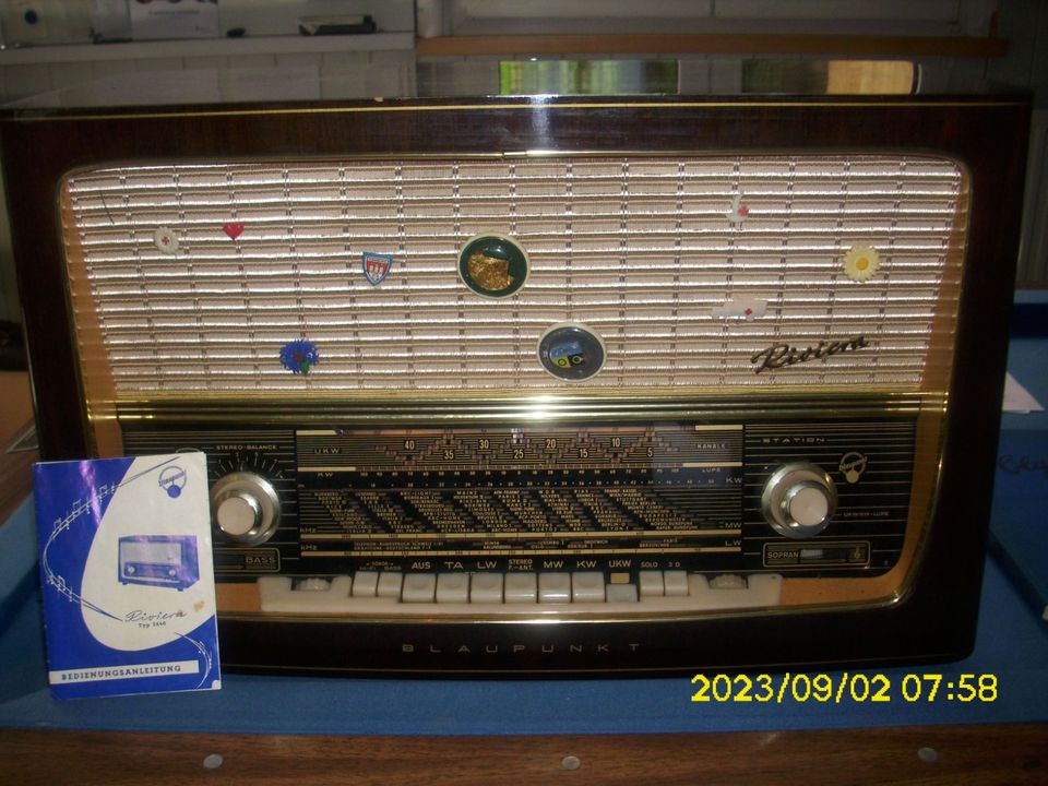 Altes Radio Röhrenradio BLAUPUNKT Riviera Dachbodenfund in Hausen
