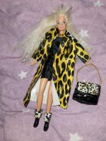 90er Barbie im tollen Vintage Outfit Niedersachsen - Wollershausen Vorschau