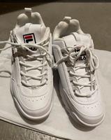 NEU - FILA Turnschuhe Gr.40 München - Laim Vorschau