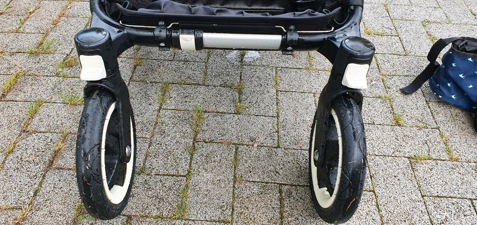 Bugaboo Donkey Twin als Mono in hellgrau in Menden