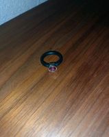 Modeschmuck Ring schwarz pink Baden-Württemberg - Schwieberdingen Vorschau