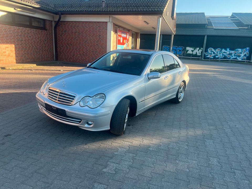 Mercedes 320 CDI E Klasse in Berlin