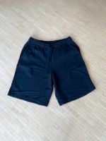 Damen Shorts März München Gr. 42 dunkelblau Nordrhein-Westfalen - Lemgo Vorschau