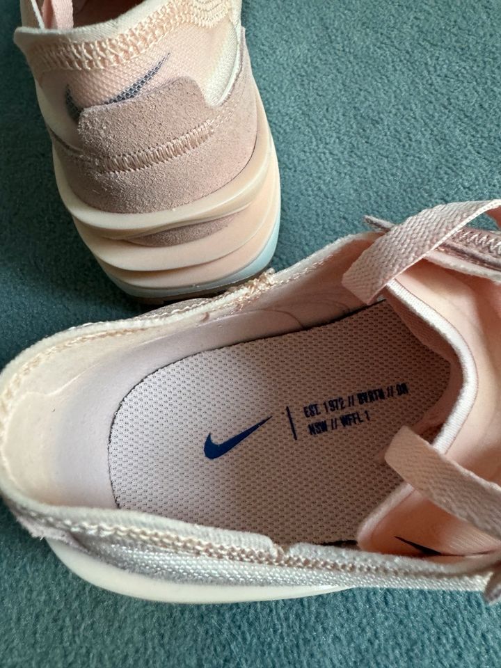 Nike sneaker Turnschuhe waffle one rosa Gr. 40/40,5 wNeu in Stuttgart