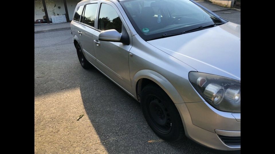 Opel Astra H Automatik 1.8 Kombi Benzin LPG Behindertengerecht in Unzenberg