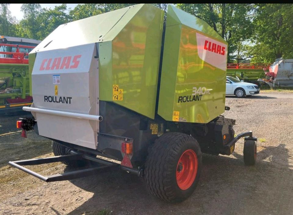 Rundballenpresse Claas Rollant 340 RC Presse.. neuwertig!!!.. in Heideblick