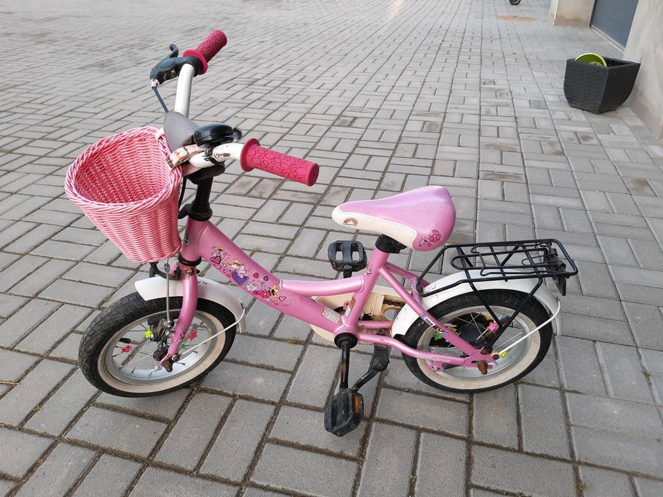 Mädchen Fahrrad rosa pink in Gardelegen  