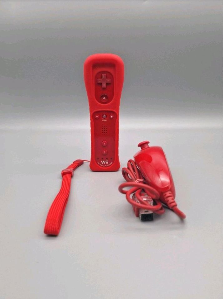 Nintendo Wii Motion Plus Controller mit Nunchuck Rot in Rhede