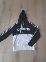 Toller Kapuzenpulli von Adidas, Gr.36/38, Top-Zustand Nordrhein-Westfalen - Krefeld Vorschau