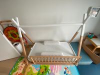 Kinderbett mit Matratze und Bettschutzgitter Hamburg Barmbek - Hamburg Barmbek-Süd  Vorschau