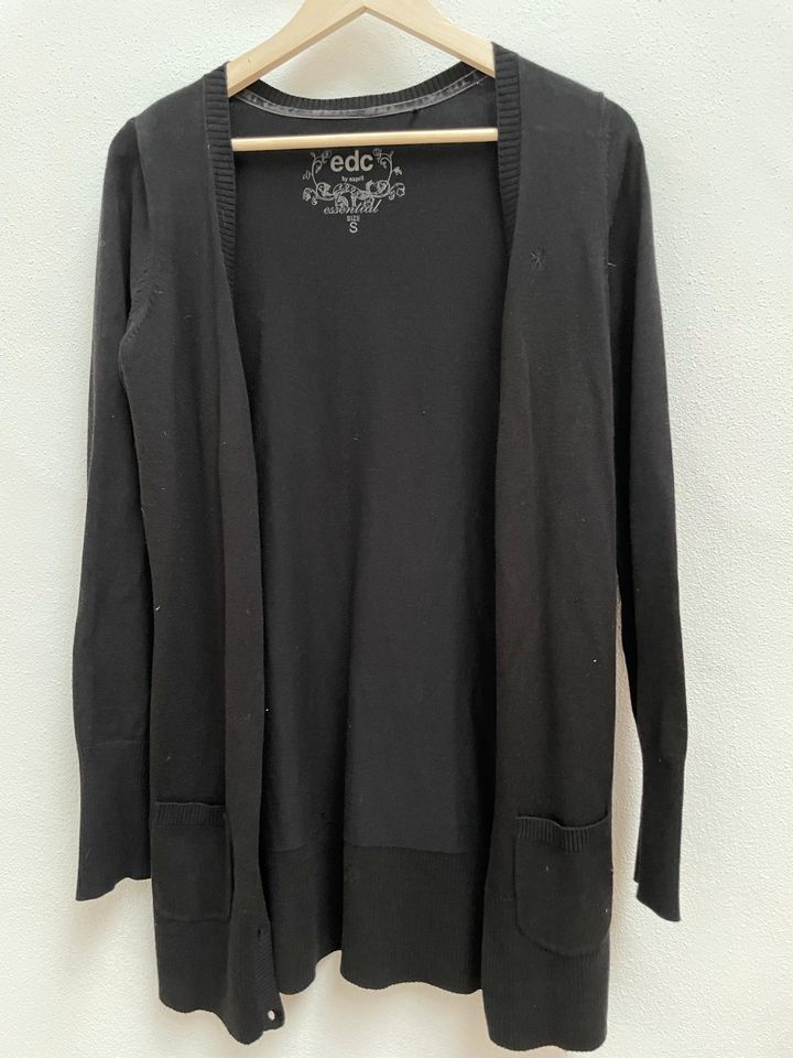 EDC Esprit Cardigan Strickjacke lang schwarz Damen Gr.S 36 in Bayern -  Altenstadt | eBay Kleinanzeigen ist jetzt Kleinanzeigen