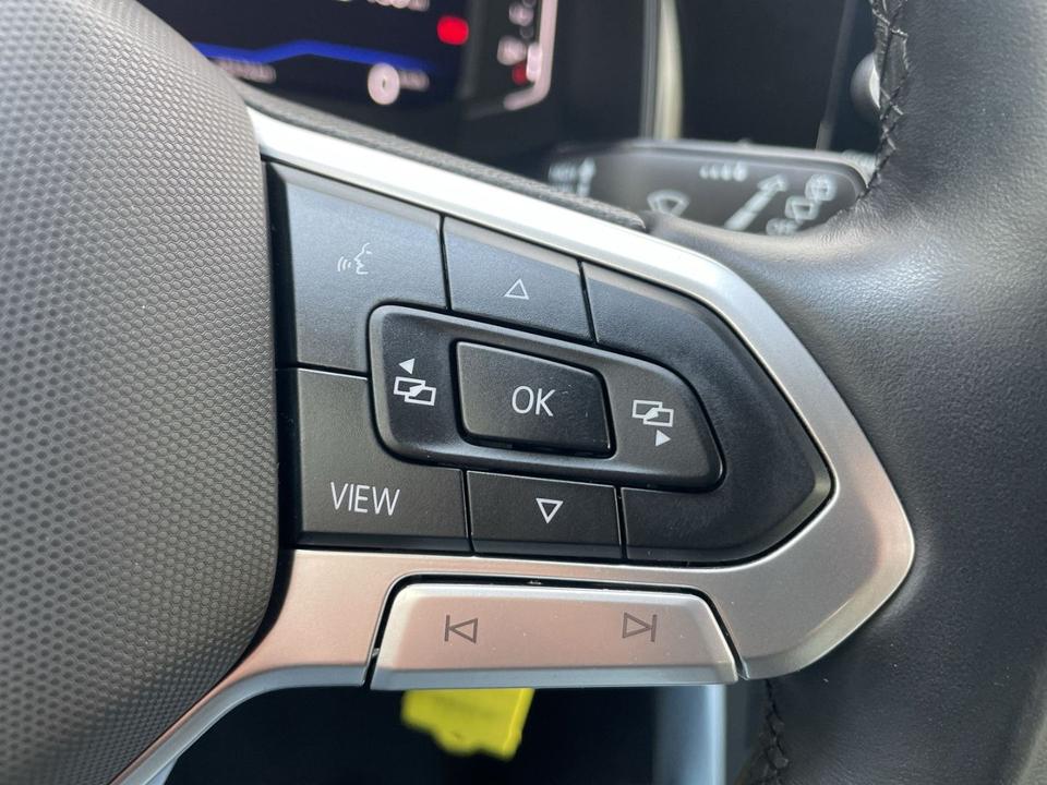 Volkswagen Taigo 1.0 TSI Life Kamera/LED/Sitzhzg/App-Connec in Crailsheim