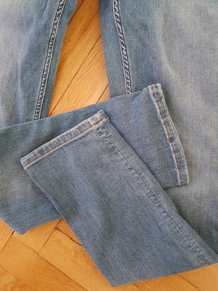 Mustang Jeans 31/34 Top Zustand in Ratzeburg