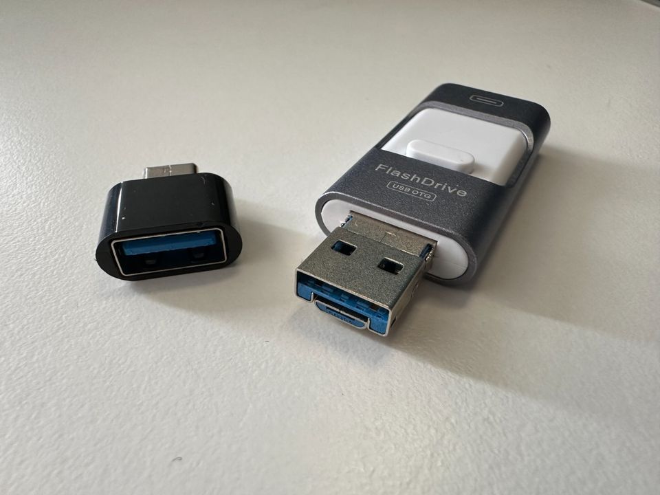 512GB 4-in-1 USB 3.0 Stick für iPhone mit Lightning Anschluss OVP in Dresden