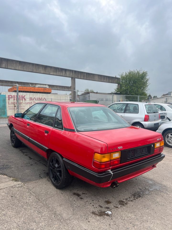 Audi 100 2.0 TÜV 03/2025 BJ1989 in Espenau