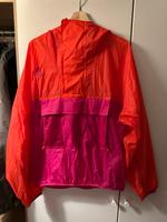 Nike ACG Windjacke Frauen rot M Berlin - Spandau Vorschau