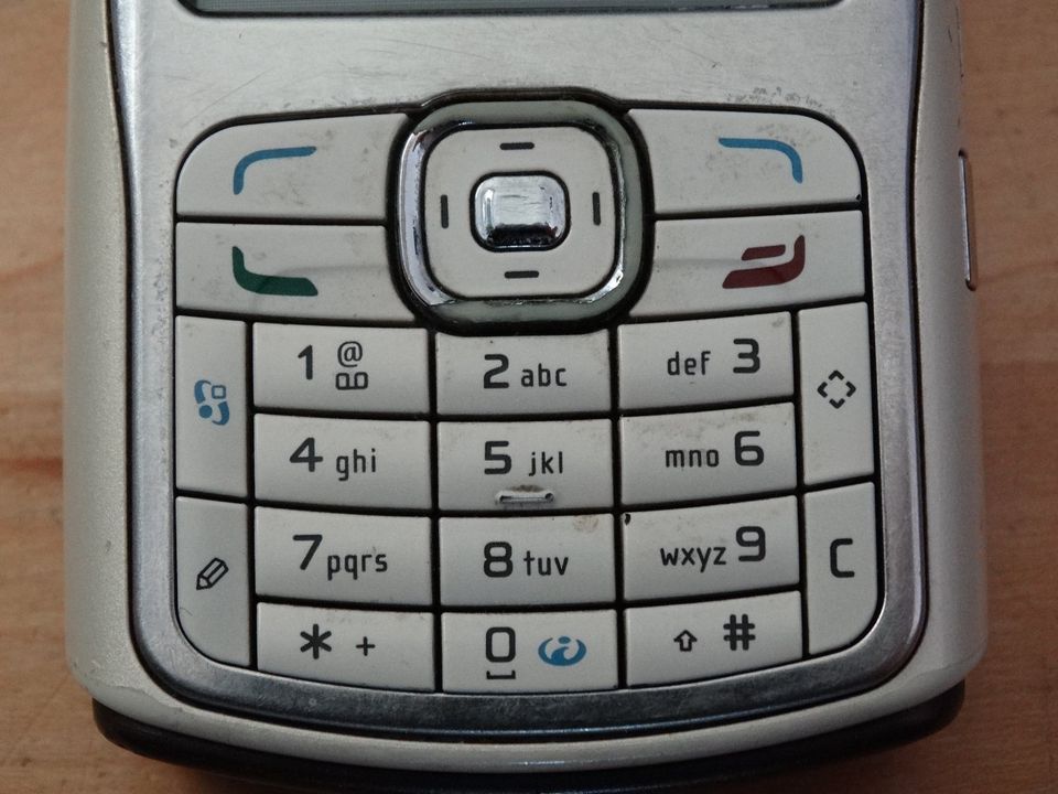 Nokia N70 Handy Retro Funktioniert Silber in Schwarzenbruck