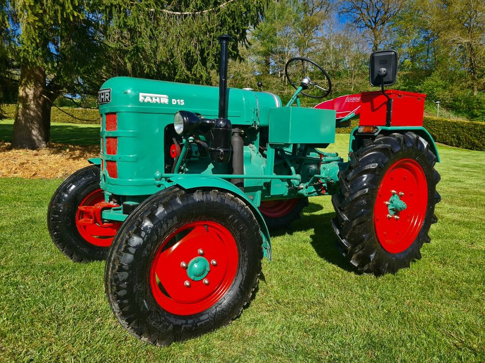 DEUTZ FAHR TRAKTOR...D 15.....HOCHRAD....30 KMH...RALF....LÄNGLE in Krauchenwies