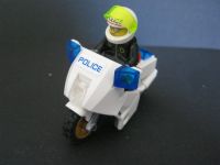 Lego - "Polizei" Motorrad m. Fahrer (T180) Nordrhein-Westfalen - Herford Vorschau