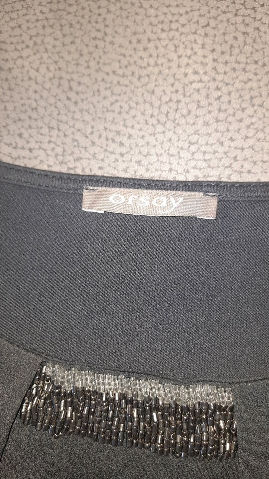 Bluse Shirt von Orsay Gr. M grau langarm mit silberner Zierborde in Düren