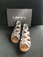 Sandale von VADO Silber / Grau Gr. 40 NEU Leder Hessen - Wabern Vorschau