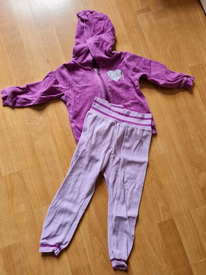 Baby- kinderkleidung, Mädchenkleidungspacket gr. 86/92 in Hilden
