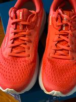 Brooks Adrenalin GTS 24, rot/weiß. Gr. 39, US 8. NEU Hessen - Wöllstadt Vorschau