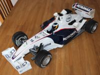 BMW Sauber F1.06 RC Modell 1:6 Rarität!!! Niedersachsen - Herzlake Vorschau