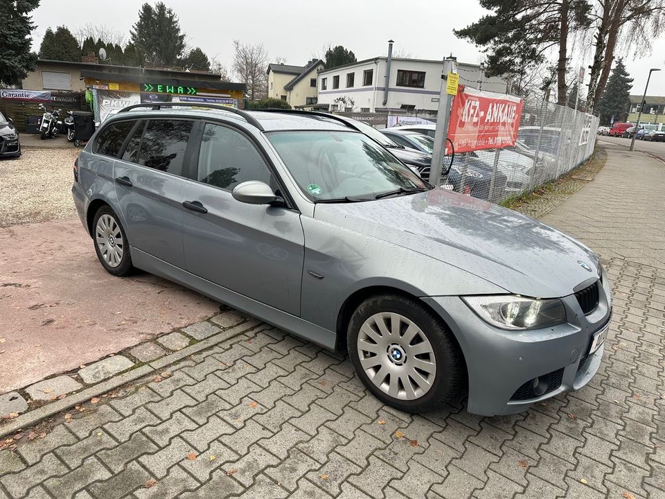 BMW 320d Touring in Berlin