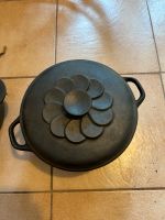 2 Alte Antike Kochtöpfe aus Gusseisen Nordrhein-Westfalen - Olpe Vorschau