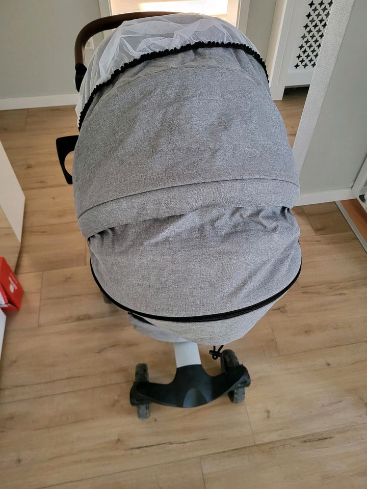 Kinderwagen Bonavi 2.0 in Streufdorf Gem Straufhain