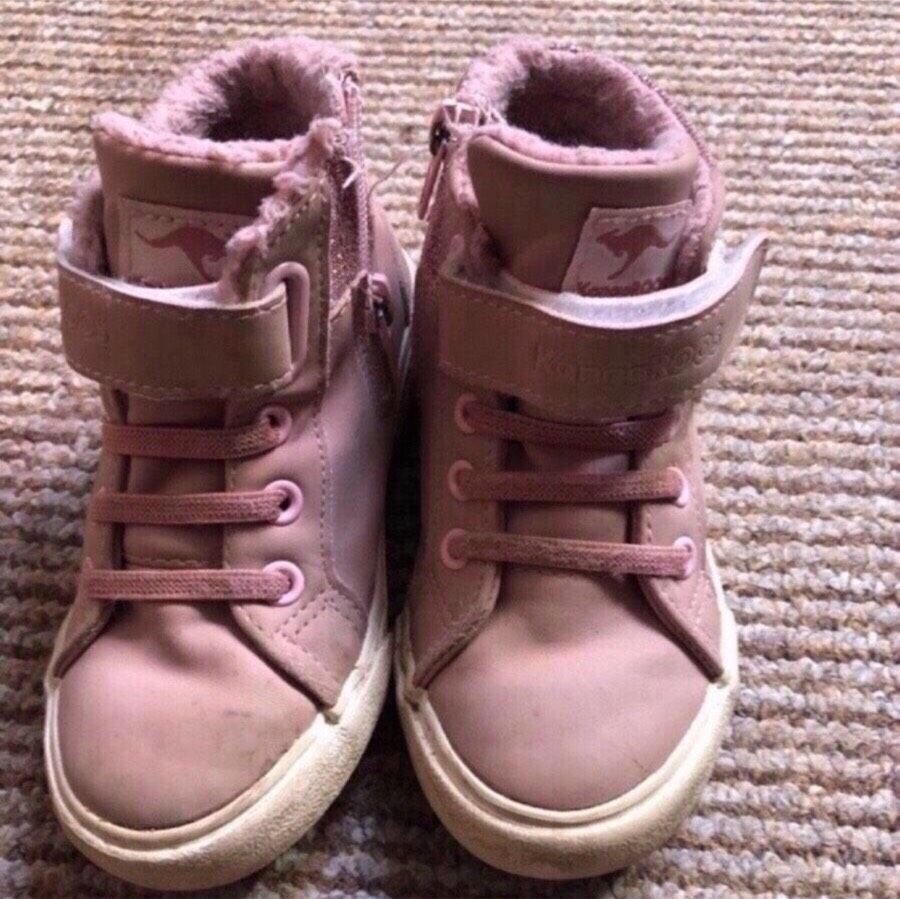 Kangaroos Mädchen Boots Stiefel Schuhe Gr. 25 rosa Sneaker in Eilsleben