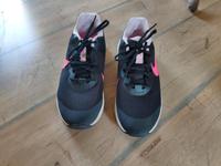Nike Damenschuhe, kaum getragen, Größe 39 Brandenburg - Bad Freienwalde Vorschau