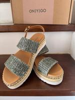 Damen Schuhe Sandalen NEU Gr. 39 Hessen - Elz Vorschau