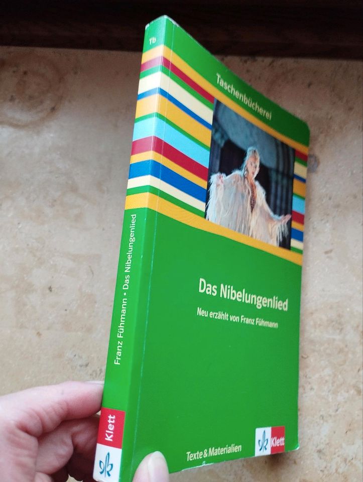 Das Nibelungenlied,neu erzählt von Franz Fühmann in Gunzenhausen